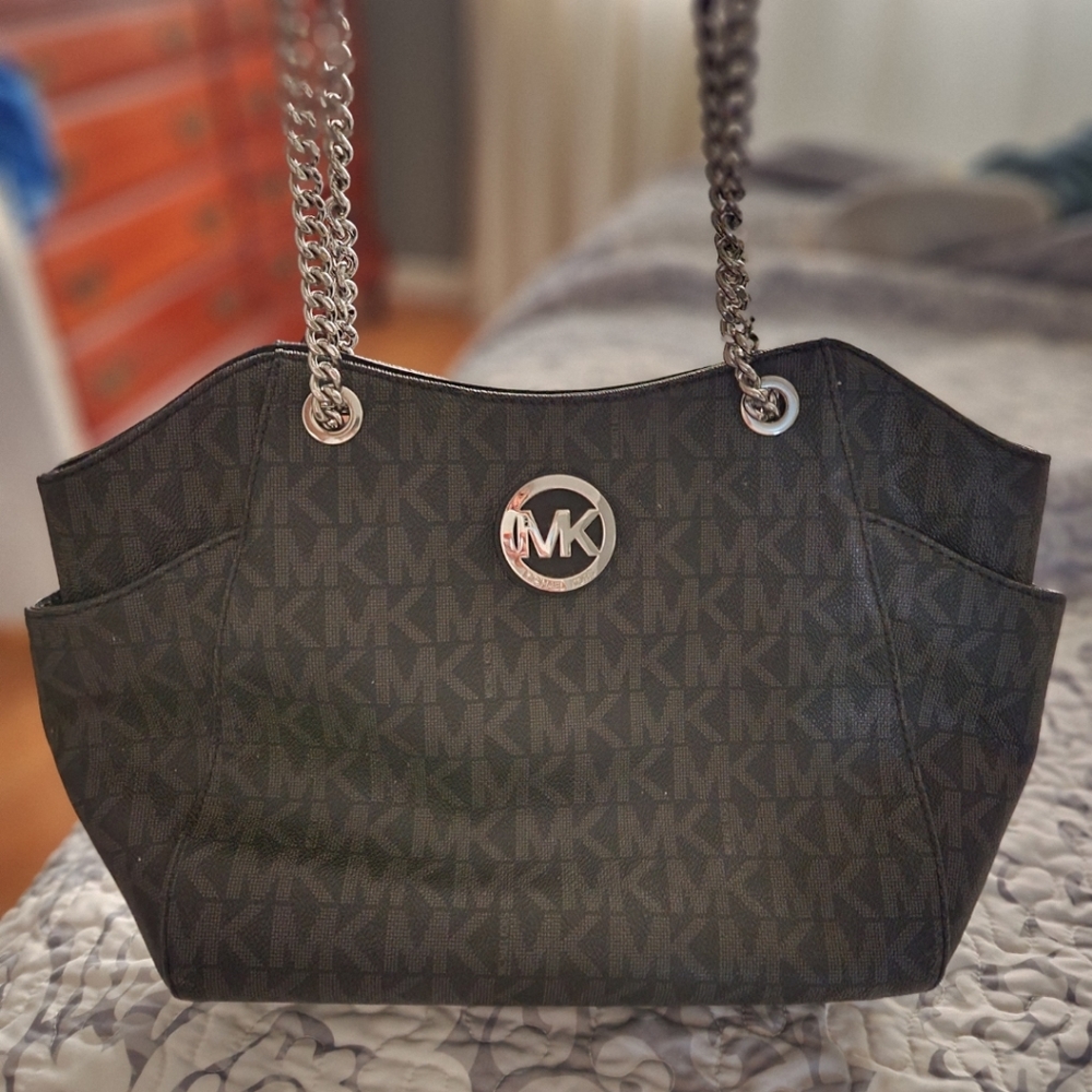 Authentic Michael Kors Tote